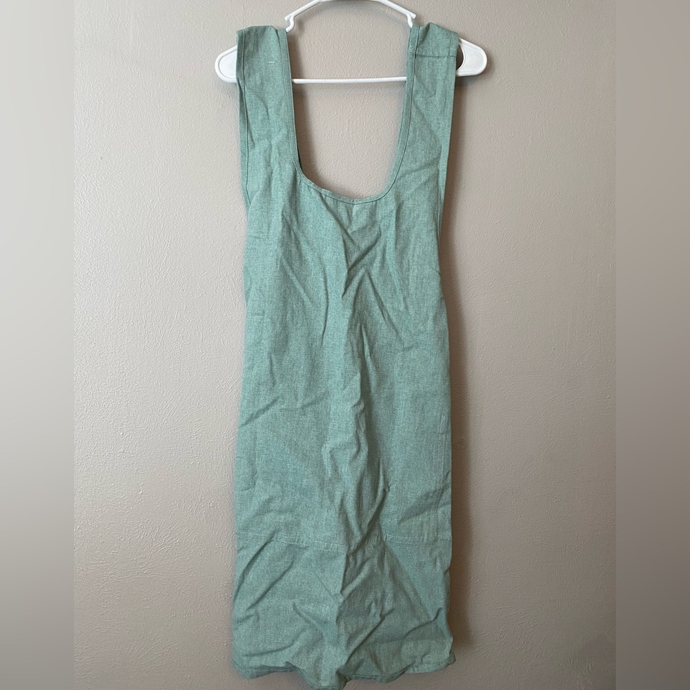 World Market Washed Cotton Smock Apron in Jadeite Green